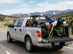 Przewóz motocykli pick-upem: praktyczny poradnik